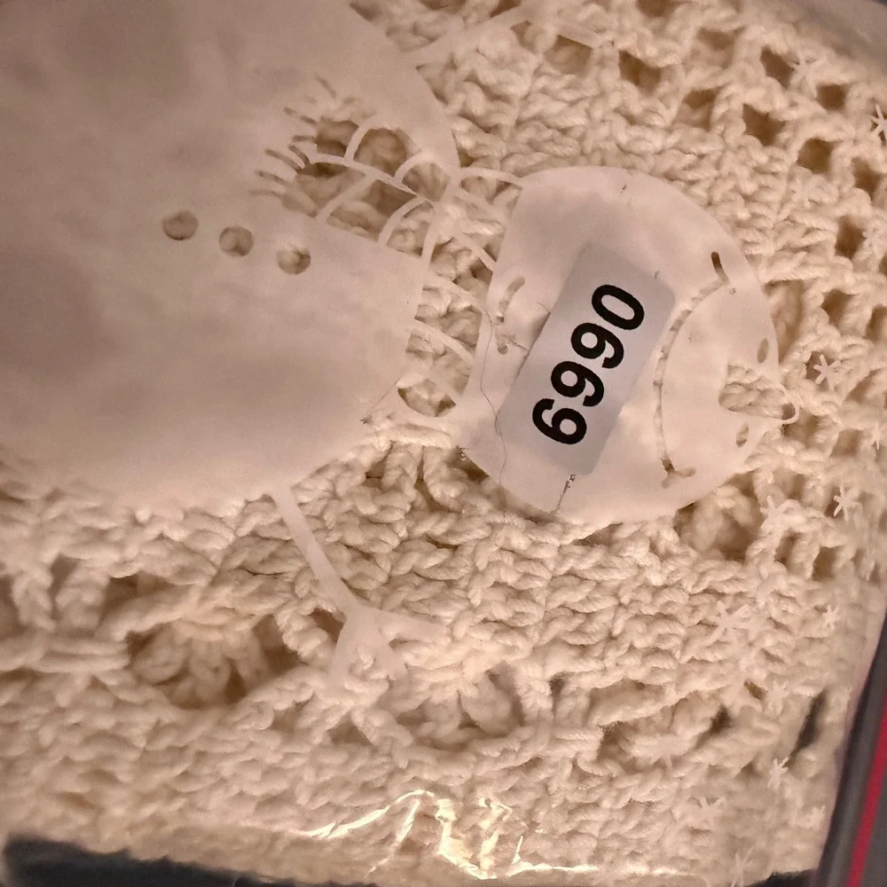 Vintage White‎ Crochet Floral Doilies Set of 4 Table Placemats Linens